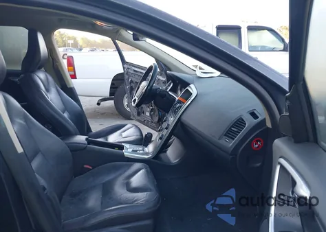 2012 Volvo Xc60 3.2/3.2 Platinum/3.2 Premier/3.2 Premier Plus z USA, uszkodzony, nr VIN YV4940DZ9C2295254